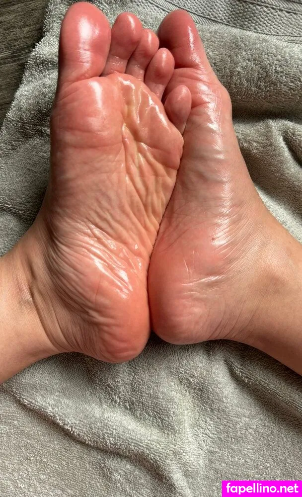 joy.fullfeet, joyfullfeet Nude Leaked OnlyFans Photo #4lGAbtWvlJ
