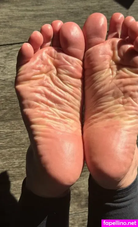 Joyfullfeet OnlyFans Thumbnail #LxVCQc0UWV