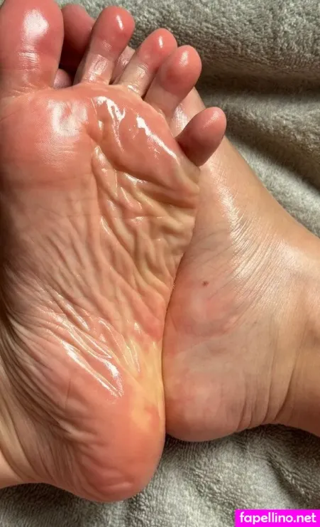 Joyfullfeet OnlyFans Thumbnail #lLyEDKsAB6