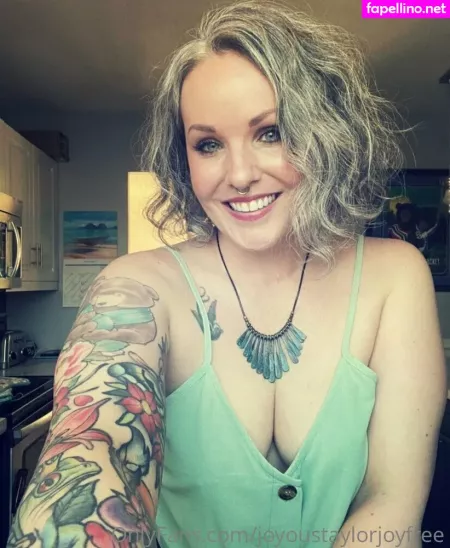 Joyoustaylorjoyfree OnlyFans Thumbnail #UNVF5m38q2