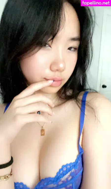 Joyy Li OnlyFans Thumbnail #PfGeE52dcl