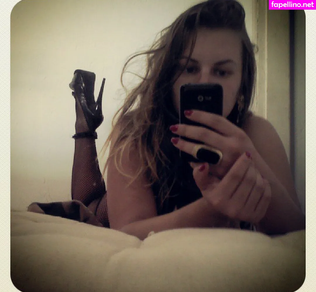 eeirinha, ju_aautentica, jumiranda Nude Leaked OnlyFans Photo #FFWxkQm1Z4