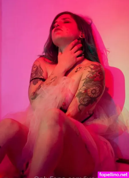 Juanastoner OnlyFans Thumbnail #1xgdS1ifeh