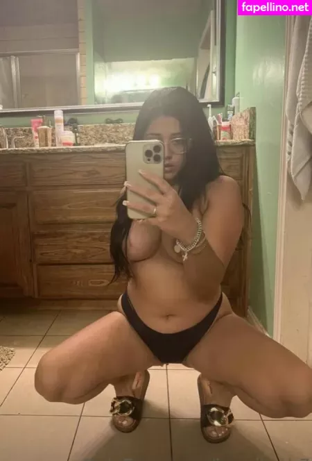 Juanita B7 OnlyFans Thumbnail #u9w839hTW8