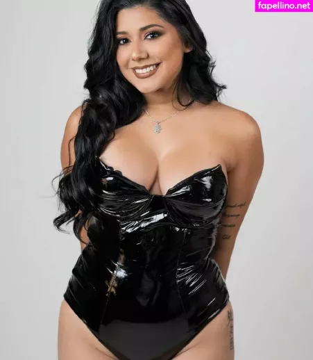 Juanita Barragan OnlyFans Thumbnail #EruQs7l07n