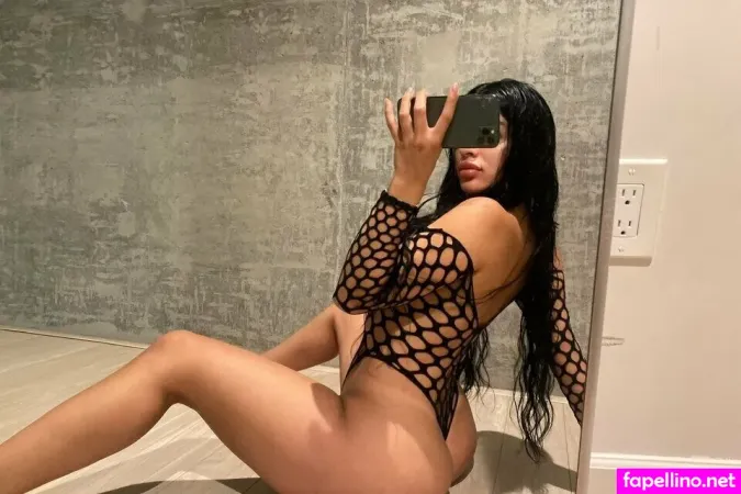 Juanita Belle 17 OnlyFans Thumbnail #bnJDrSyQWa