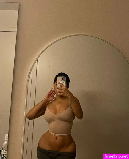 Juanita Belle 17 OnlyFans Thumbnail #ekGF31IqW3