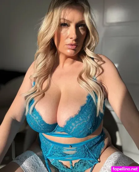 Jucielucie89 OnlyFans Thumbnail #I3tuUVcBlU