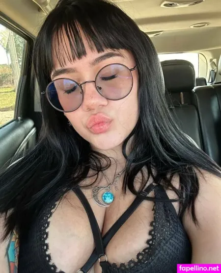 Juevilxfree OnlyFans Thumbnail #0ufMcLptMy