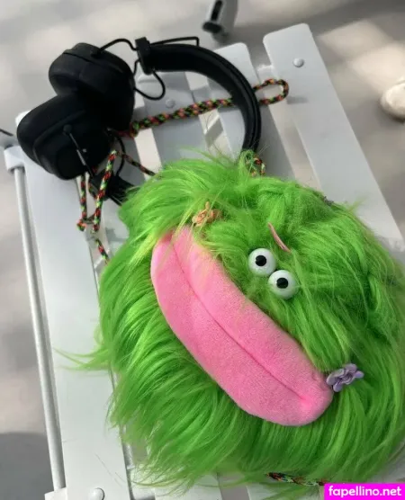 Juglypuff OnlyFans Thumbnail #aDvIsUSjKA