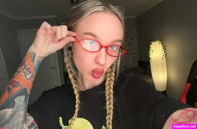 Juglypuff OnlyFans Thumbnail #gNT13mVKNK