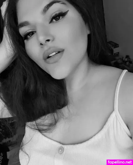 Juiccy Jenny OnlyFans Thumbnail #tOUTDWWFPB