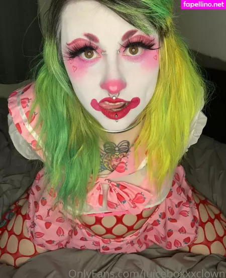 Juiceboxxxclown OnlyFans Thumbnail #4j4wEvar7B