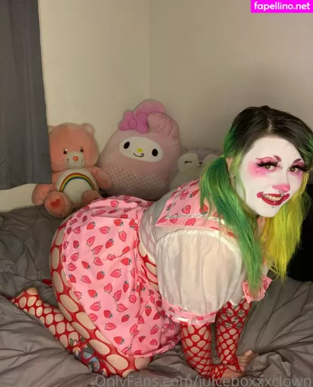 Juiceboxxxclown OnlyFans Thumbnail #TBy9QMysZ9