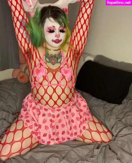 Juiceboxxxclown OnlyFans Thumbnail #ZYmIvYzLmj