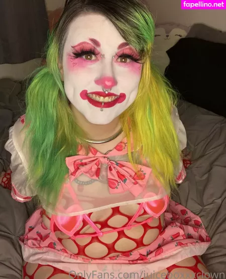 Juiceboxxxclown OnlyFans Thumbnail #nW8bKAtj7U