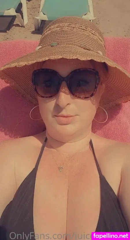 Juiceylucy87 OnlyFans Thumbnail #JAt9F3pnXH