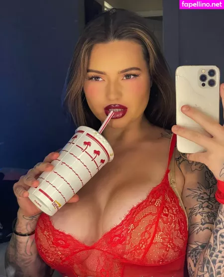 Juicy Josephine OnlyFans Thumbnail #9kA1ZYt6d8