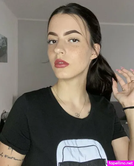 Juicy Nicolefree OnlyFans Thumbnail #vufO7KS3mD