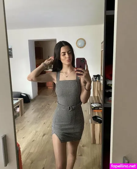 Juicy Nicolefree OnlyFans Thumbnail #y4BIUbgXlM