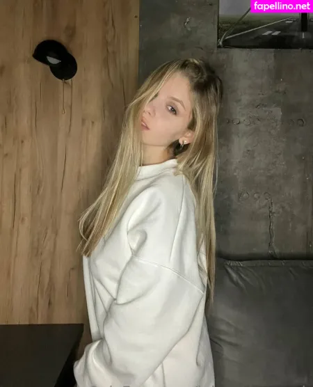 Juicy Usypeach OnlyFans Thumbnail #4EgJTBZOtR