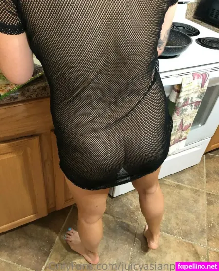 Juicyasianpeachfree OnlyFans Thumbnail #X5XblKajWE