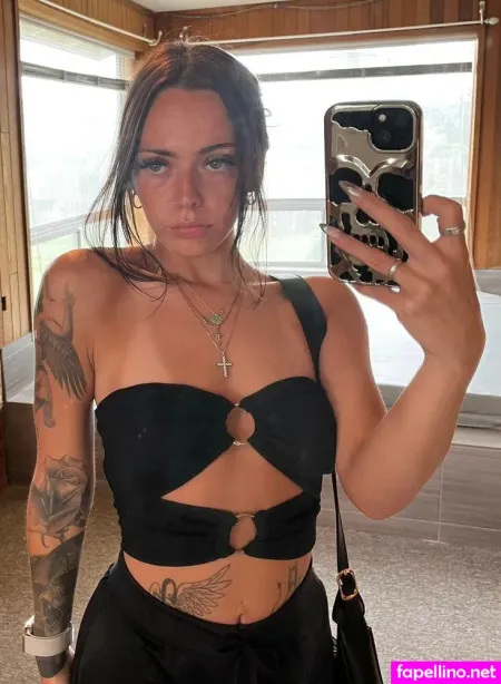 Juicyewh0re OnlyFans Thumbnail #JJuawKSEt1