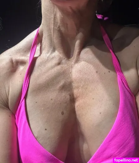 Juicyfitgirlxx OnlyFans Thumbnail #s2tq117jeW