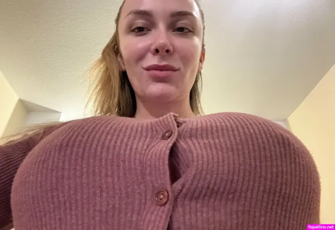Juicyjennajane 1 OnlyFans Thumbnail #xOaYzzWao8