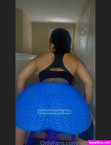 Juicyjvapors OnlyFans Thumbnail #9y0N6SYoSY