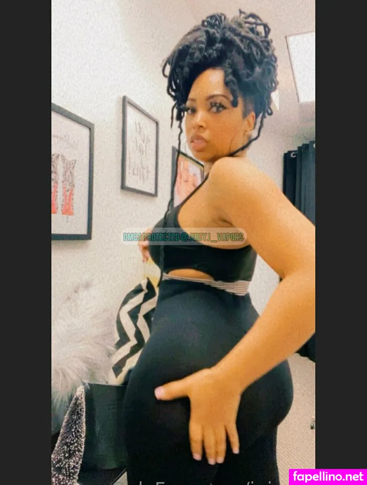 juicyjvapors, lachat_ig Nude Leaked OnlyFans Photo #DQHFLBUh9j