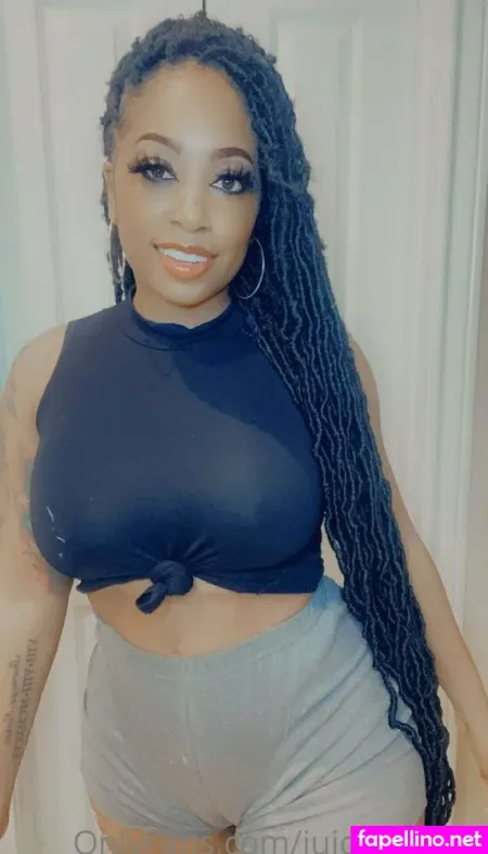 Juicyjvapors OnlyFans Thumbnail #vj8y9M02kJ