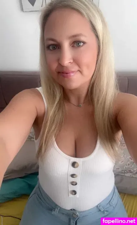 Juicylucybaker OnlyFans Thumbnail #FSqxXsLIbk