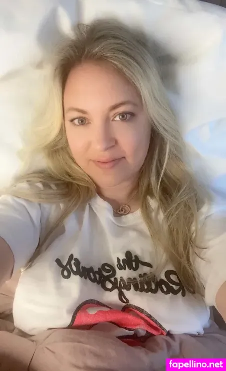 Juicylucybaker OnlyFans Thumbnail #IAJrouPjX8