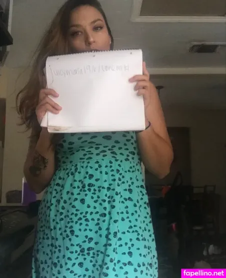 Juicymaria19 OnlyFans Thumbnail #K2PWsPysAA