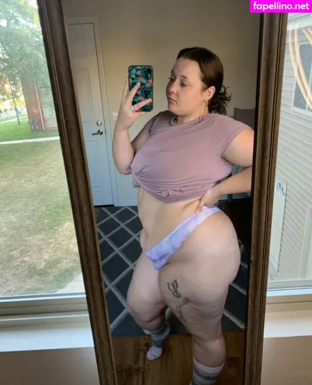 Juicymommat OnlyFans Thumbnail #db47zZ0d8v
