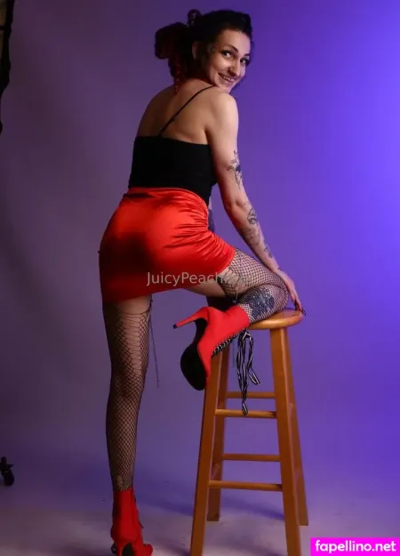 Juicypeachi OnlyFans Thumbnail #10CKsCIOMA