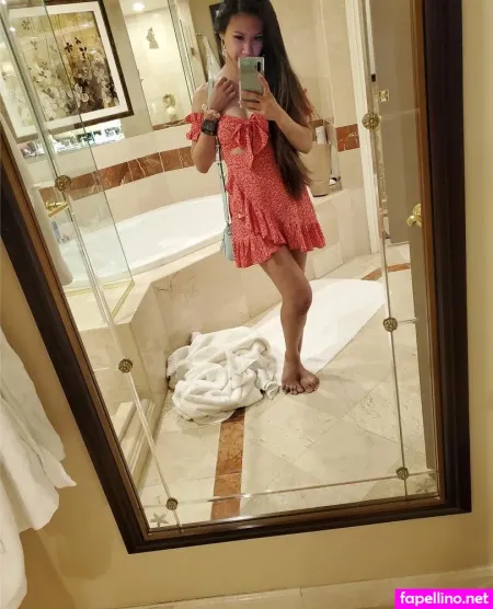 Juicypinaypple OnlyFans Thumbnail #IClXEQT4OM