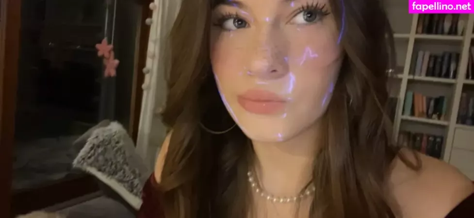Juicysara18 OnlyFans Thumbnail #LcXH19OvYf