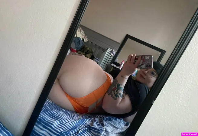 Juicyxgemxfree OnlyFans Thumbnail #NiLYeCsWI0