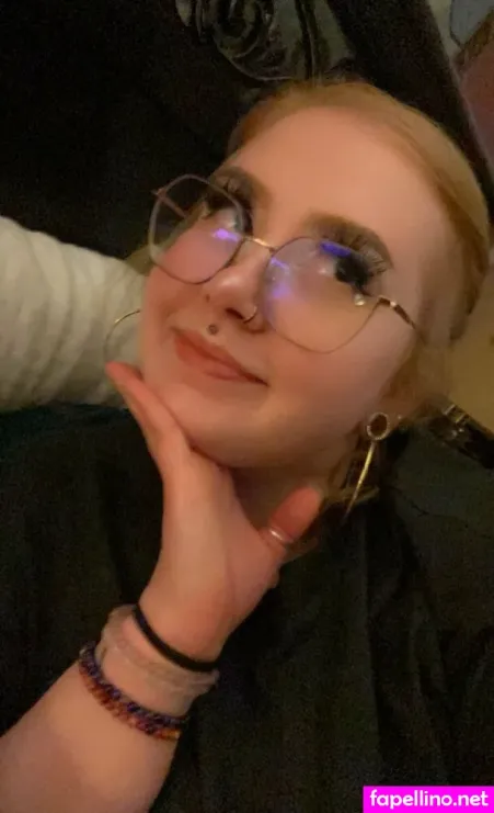 Juicyxgemxfree OnlyFans Thumbnail #zYgdugsztI