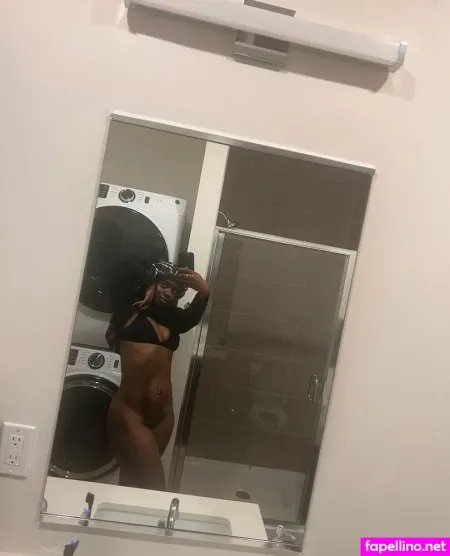 Juiicybuns OnlyFans Thumbnail #Nq8Q287Qv5