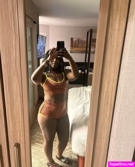 Juiicybuns OnlyFans Thumbnail #qZjlaeiDg0