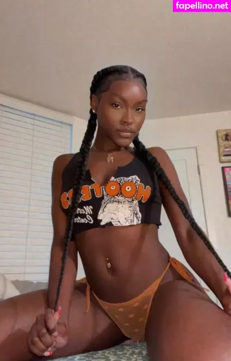 Juiicyyyfruit OnlyFans Thumbnail #yiAxhDw5GW