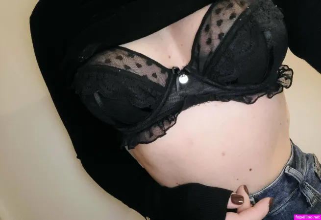 Juiletssecret OnlyFans Thumbnail #Du6QSYK1JB