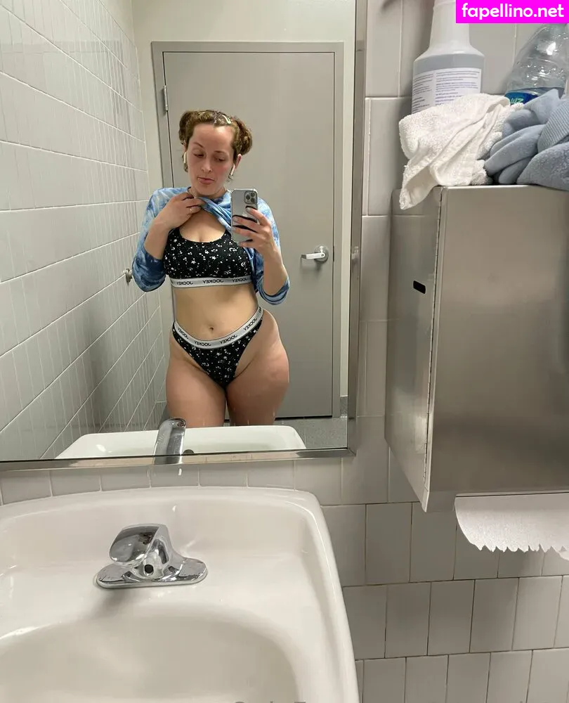 jad9080, juizy_riotz Nude Leaked OnlyFans Photo #Hd7IcB7BEP