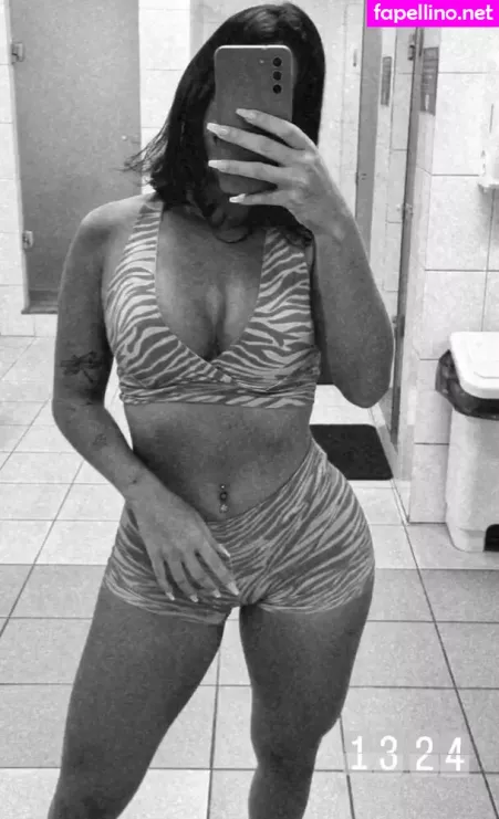 Juju Bellini OnlyFans Thumbnail #UGnnSqnu48