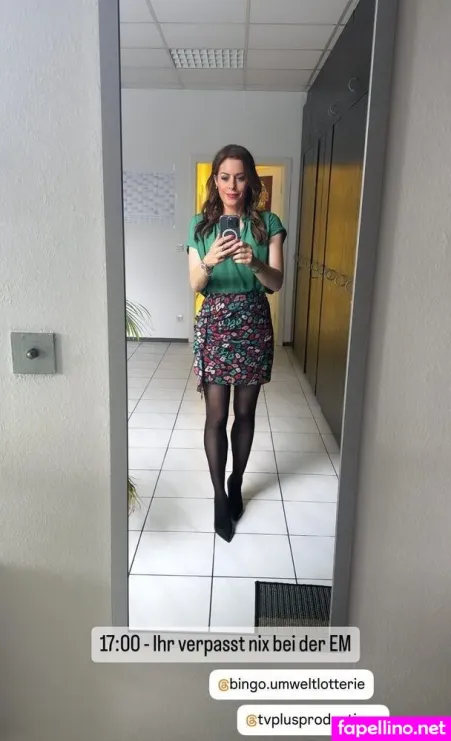 Jule Goelsdorf OnlyFans Thumbnail #fGFAgQ71ur