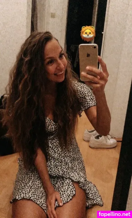 Jule Volkmann OnlyFans Thumbnail #QbqTHtcexU