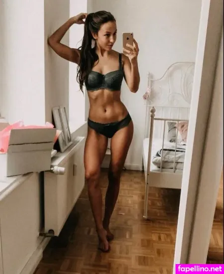 Jule Volkmann OnlyFans Thumbnail #l7P0dMxYYz